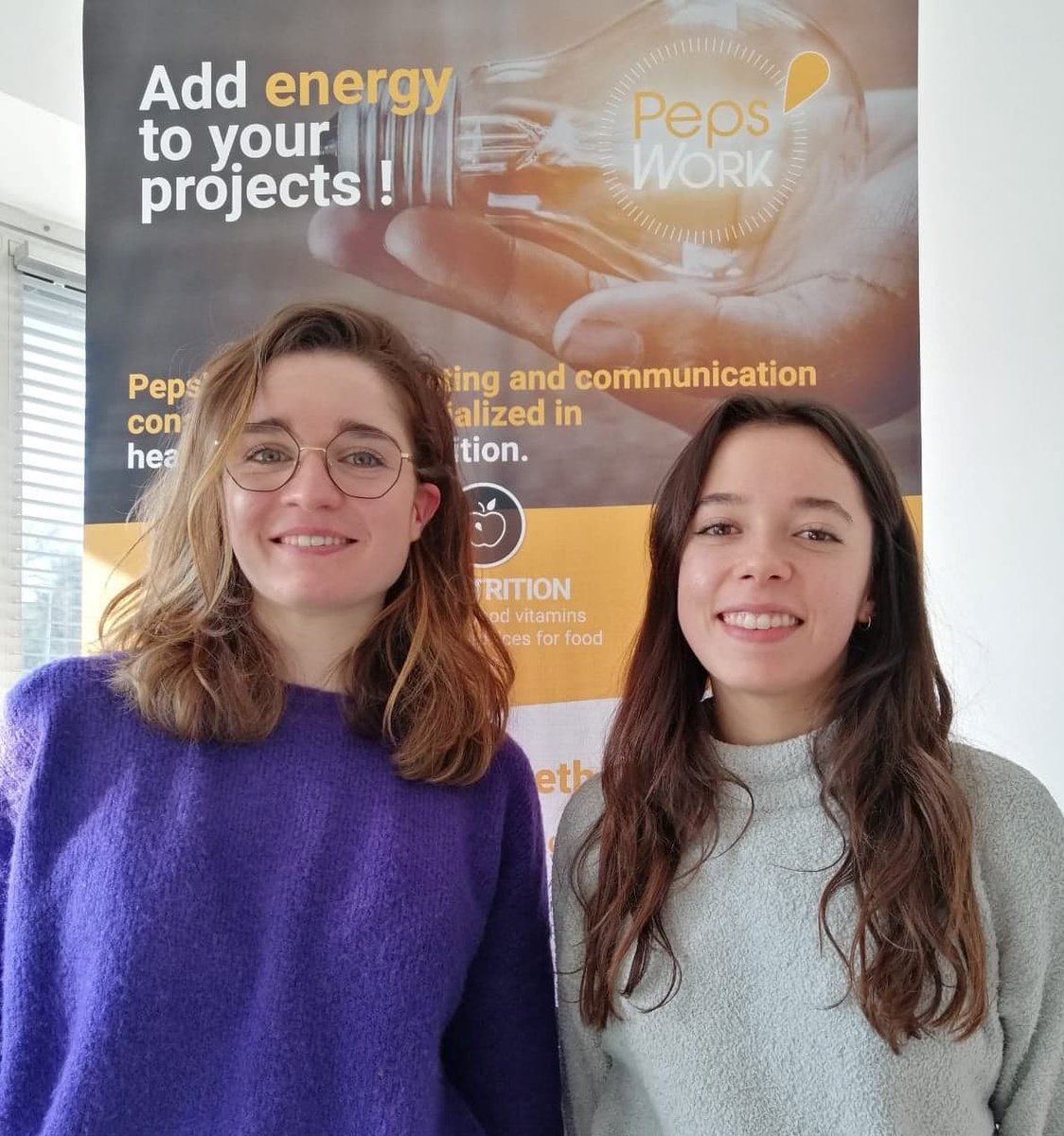 PepsWork's tweet photo. PepsWork souhaite la bienvenue à Sarah et Lauriane pour leur #PepStage ! Toutes deux étudiantes en Licence Information et Communication, Sarah va animer les réseaux sociaux de #PepsWork et Lauriane va s'occuper de l'harmonisation des outils de communication de l'agence #PepsTeam https://t.co/V2uhAAmu7Q