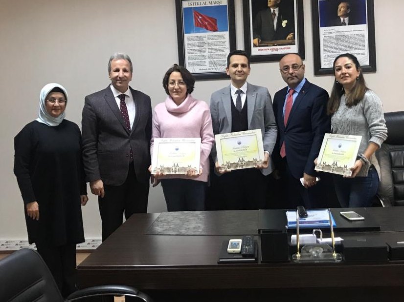 2019 - 2020 Önlük Giyme Törenimizde, Müzik Kulüpleri ile bize destek veren Kadir Has Anadolu Lisesi'ne teşekkür ziyaretimizi gerçekleştirdik.