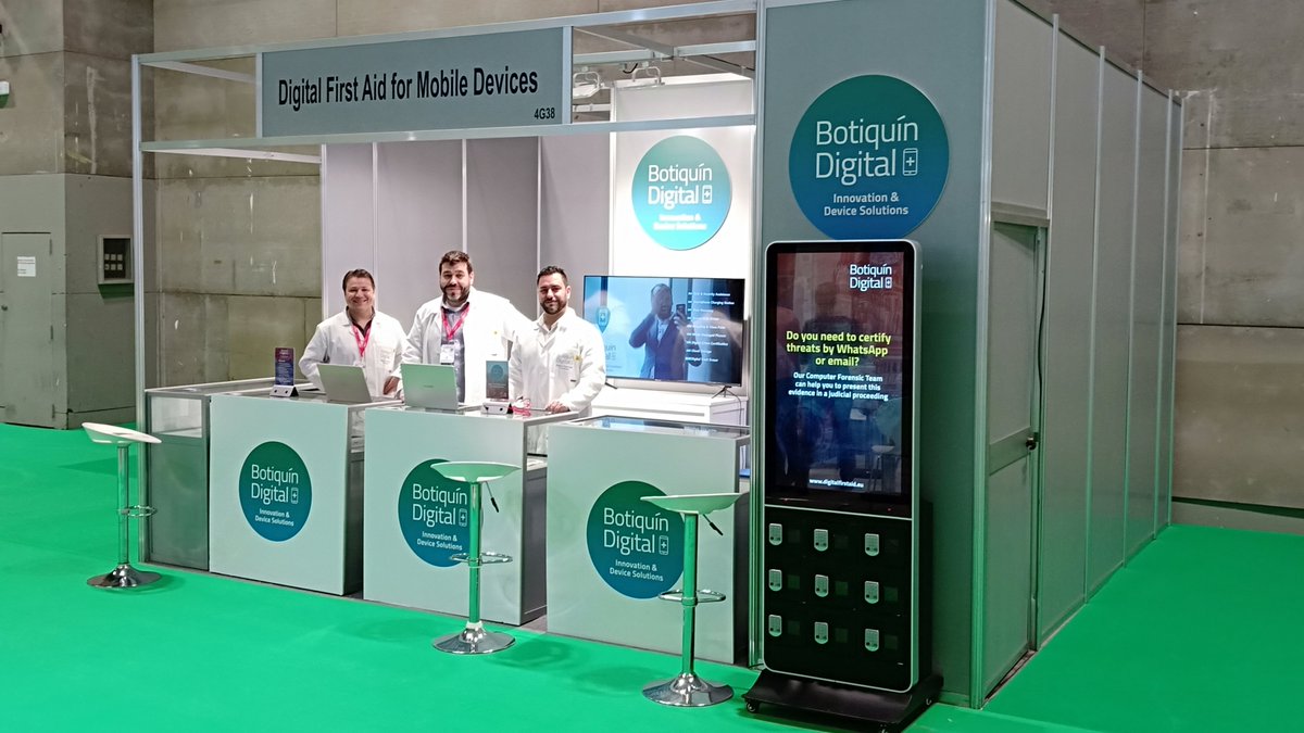 recoverylabs's tweet photo. Acaba de abrir las puertas #FITUR2020 !!! El #botiquindigital ya está listo para ofrecer primeros auxilios y servicios especializados tecnológicos a todos los asistentes #FelizMiercoles
#recoverylabs #techhelp #digitalfirstaid https://t.co/Mbt35Pt9Jg