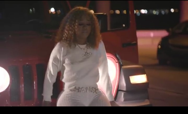 LatoyaMobley10's tweet photo. @TRINArockstarr was too cute in this white!!! ♥️💍💦 #lookingrealcute #trina #lovehiphopmiami #allwhite #sexiii https://t.co/91SRmJCgPM