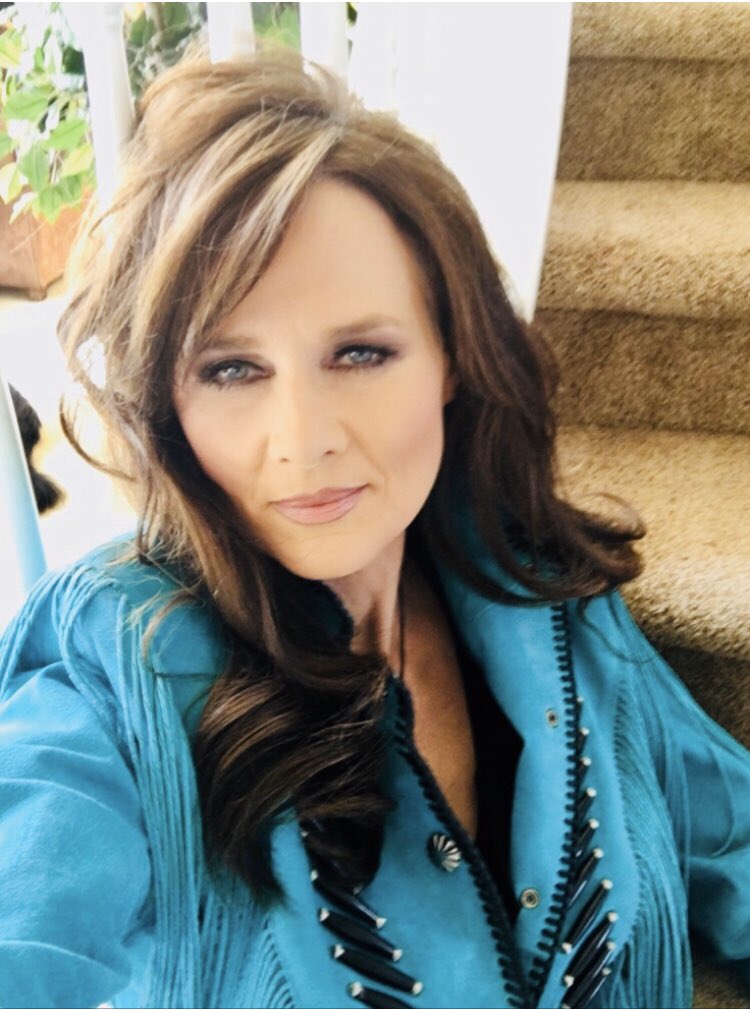 KathySabine9's tweet photo. It’s Stock Show time! @mkoebrich and I will be out there on Friday! It’s the best 16 days in January!@NationalWestern #9News https://t.co/crpOuobWXl