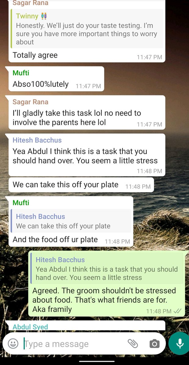 megha_tailor's tweet photo. We seriously have a food problem! #FatassForLife @desitheking @HiteshBacchus @SnakeSYNDRM @abdulsyed92 https://t.co/tSOAvFXYhH