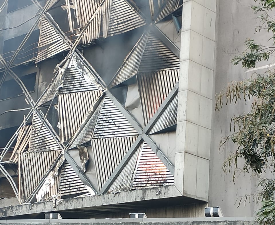 TejassModi_'s tweet image. #Surat #SuratFire