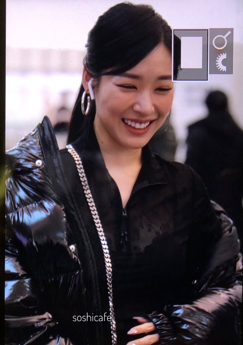 soshicafecom's tweet photo. 200122 Tiffany - ICN  #Tiffany #TiffanyYoung #티파니 https://t.co/iqtsAoC4eT