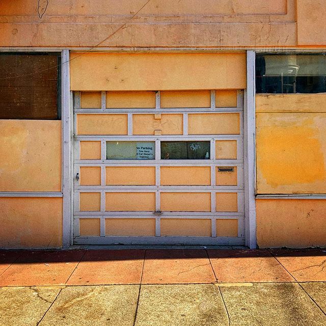 CINQMARS's tweet photo. #cinqmars #sfo #streephotography #colorstreetlife https://t.co/9SlfpBFeKJ