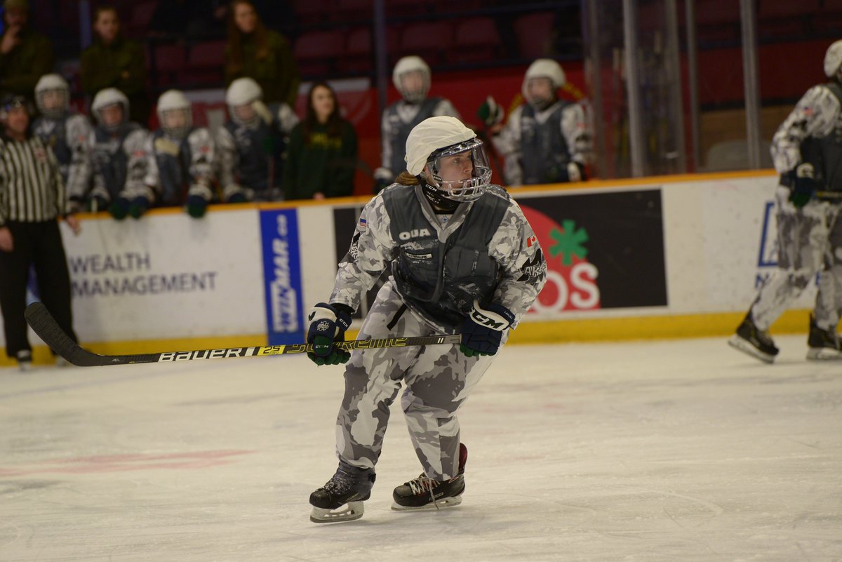 BarDown's tweet photo. The Nipissing Lakers weren’t messing around on Military Appreciation Night. 👌🏼

(📷: @nulakers) https://t.co/6JLdsXXsgR