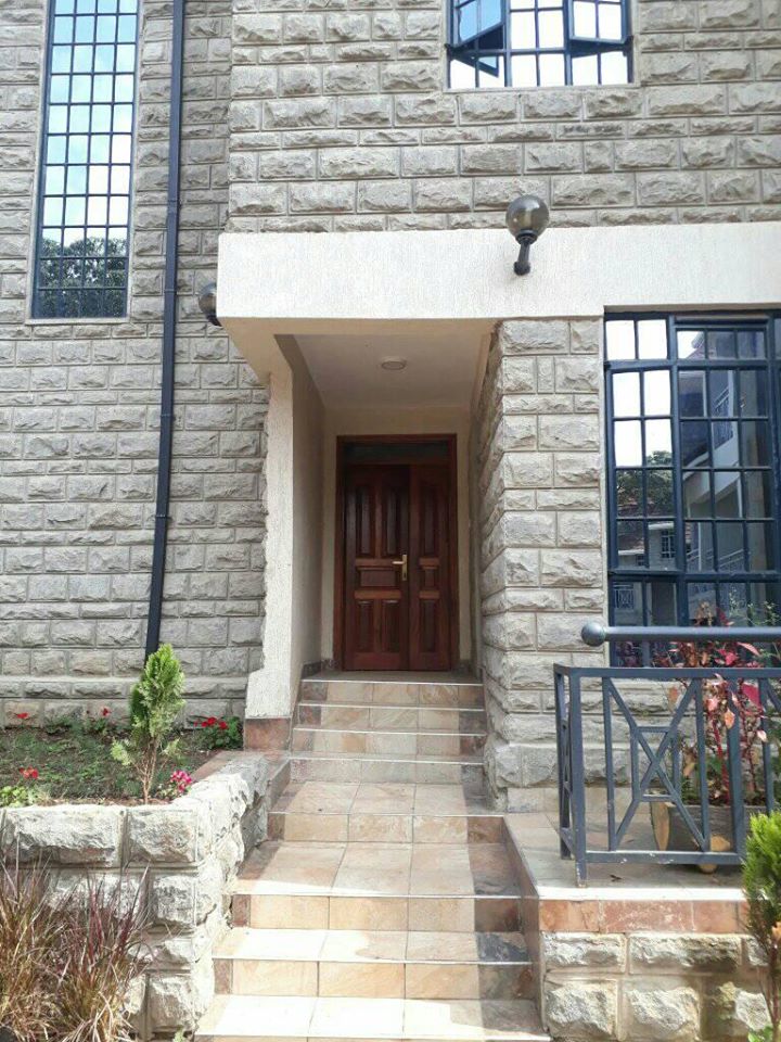 TenVillas's tweet photo. #propertyke #investmentske #homeskenya #Apartmentkenya #realtorskenya #realestatekenya #interiorkenya #interiordecorkenya #interiordesignskenya #builderskenya #ForSale #newhomes #mortagekenya #propertyshow #homesexpo #beautifulhomeskenya https://t.co/tAoC85ARuu