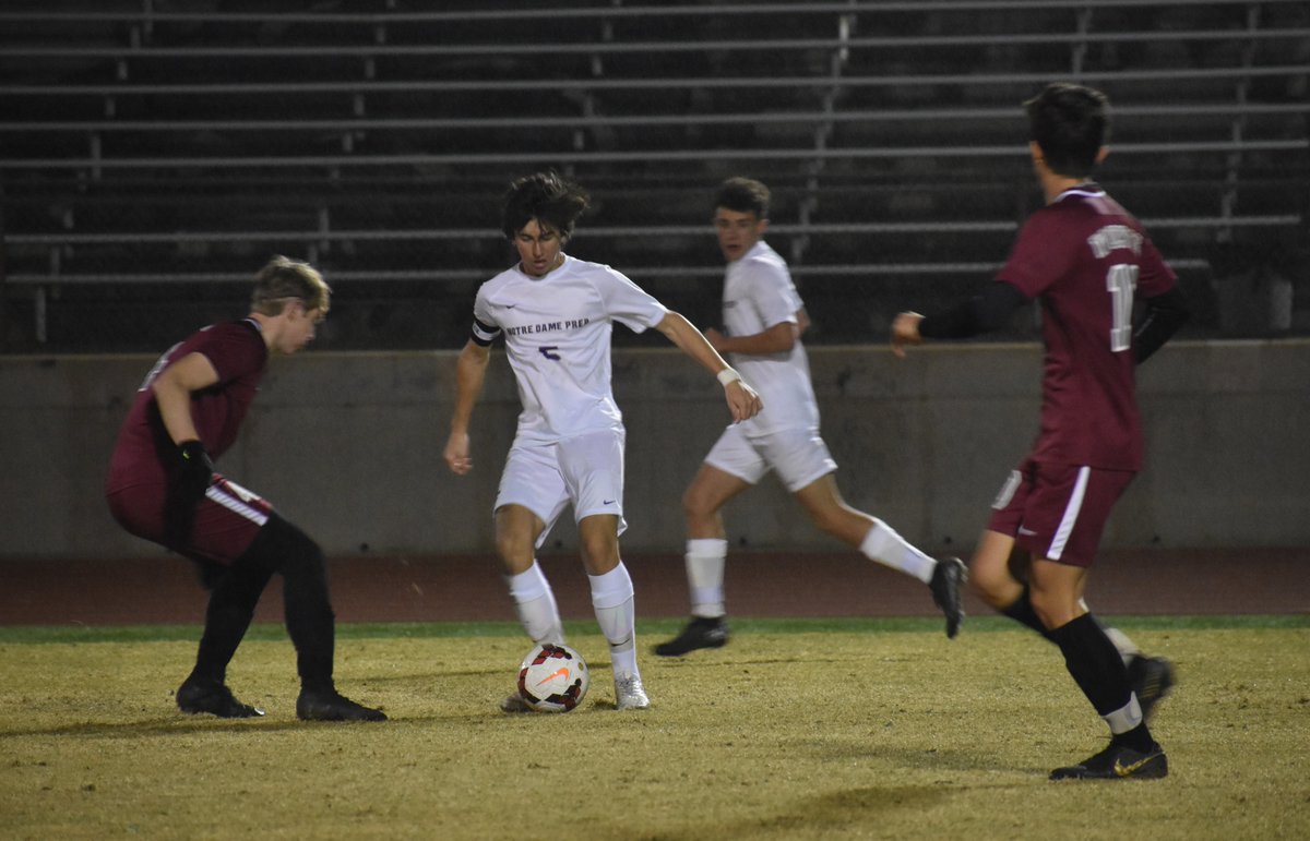 RBYowell2's tweet image. @NdpBoysSoccer (2-5; 0-1) dropped a shootout to #DMWolves (4-3; 1-0) 6-4 tonight in region opener. Fought back from early deficit, had chance to equalize in final 2 minutes at 5-4, before giving up late breakaway goal.  Saints return to #BemisField on Friday to face #8 CSHS⚽️