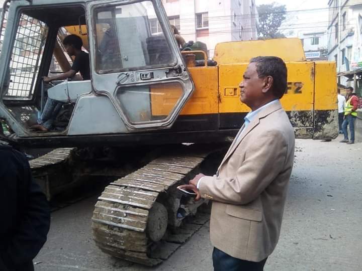 MRTelecom7's tweet image. The administration overturns illegal construction on Shankar Bansi Canal in Noakhali's Companyganj Basurhat Market.
Present, Executive Magistrate and Assistant Commissioner (Land) Md. Yasin .....................
Thank you