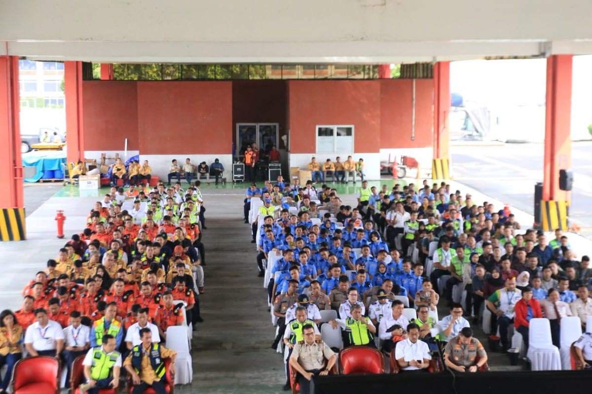 mawaluddin's tweet photo. Kegiatan Ramp Safety Campaign, Terminal Safety Campaign dan Bulan K3 Nasional Bandara Internasional Soekarno Hatta Angkasa Pura II Tangerang, 22 Januari 2020 https://t.co/XSZqEPs9JS