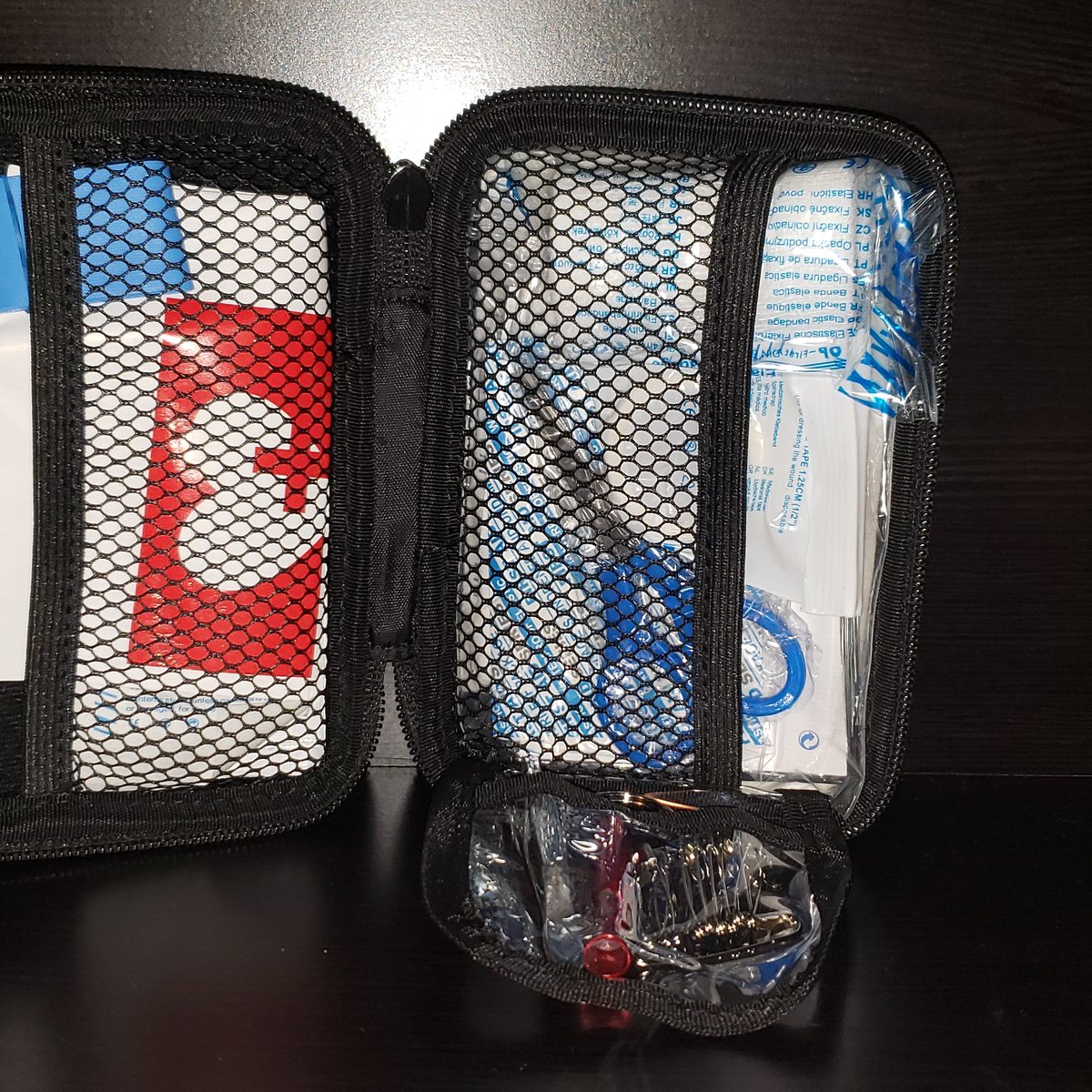 TabithaCrow0919's tweet photo. I have several #sumpri products and love them all. This #firstaidkit has over 80 pieces and comes in a waterproof case. Easily fits in glive compartment and handy to just have around. https://t.co/0D7W81fGGD #minifirstaidkit #emergencyfirstaidkit #survivalkit #campingfirstaid https://t.co/Uy5C2Ew570