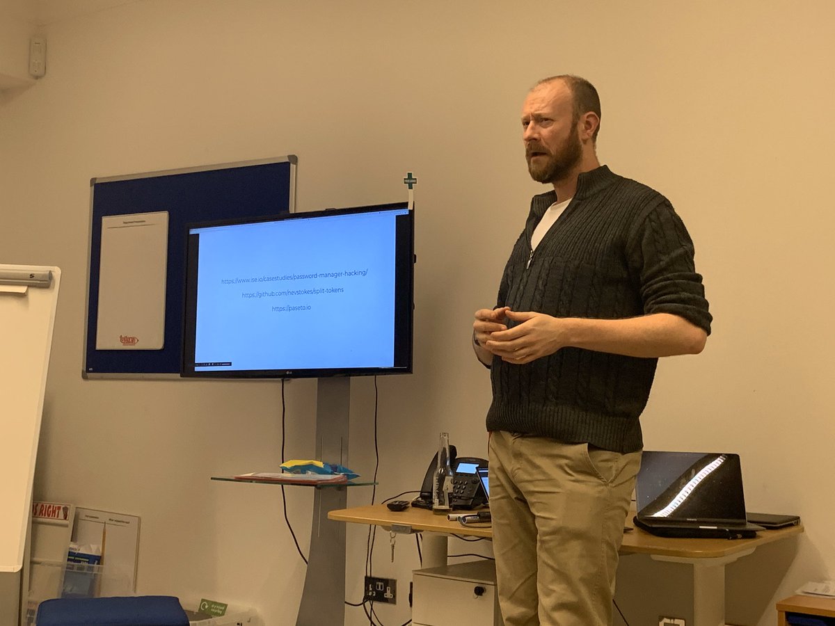 Edinburgh PHP Group tweet media