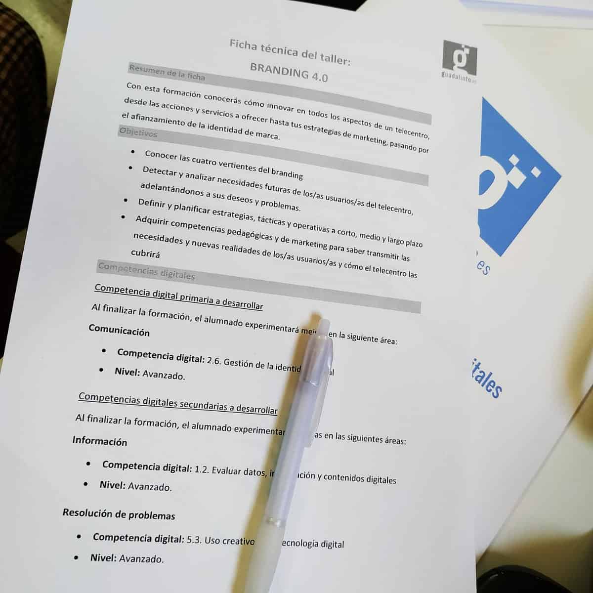 CGCastellar's tweet photo. Formación en Branding 4.0. @CGCastellar  @Guadalinfo https://t.co/e070SESRqJ