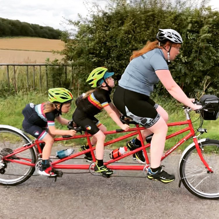 FamilyByCycle's tweet photo. Mummy ByCycle is ‘bravely’ 🏹 having an end-of-maternity-leave haircut to donate her red hair to @LPTrustUK. Donations towards the cost of making it into a wig are very welcome! #Merida #IChooseArchery #HairToSpare https://t.co/ybWKJACKm2