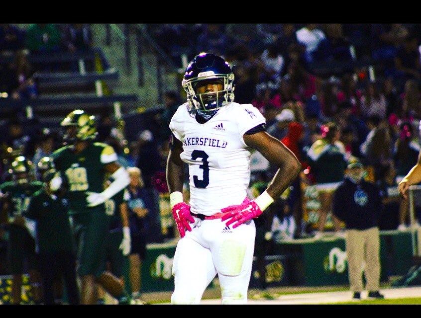 BellDevontay's tweet image. I love this game with a passion, I’m so thrilled for what God has in store for me 😎🙏🏾💨