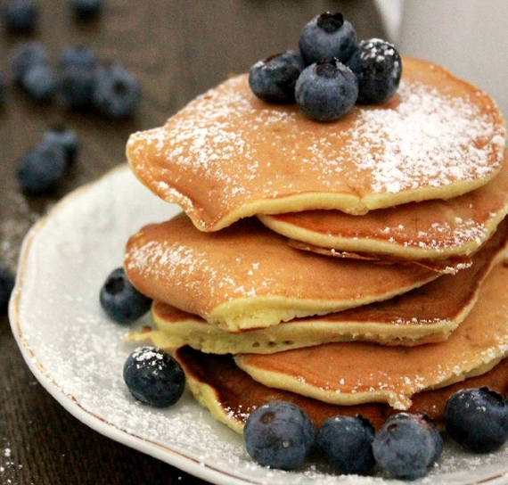 PANCAKES ALLA BANANA sono veloci da preparare e una vera delizia. 
👩 Ricetta di: <a href="/babette_23/">Babette bithell</a>

SCOPRI LA RICETTA COMPLETA  ➡️ buff.ly/2RicKEd