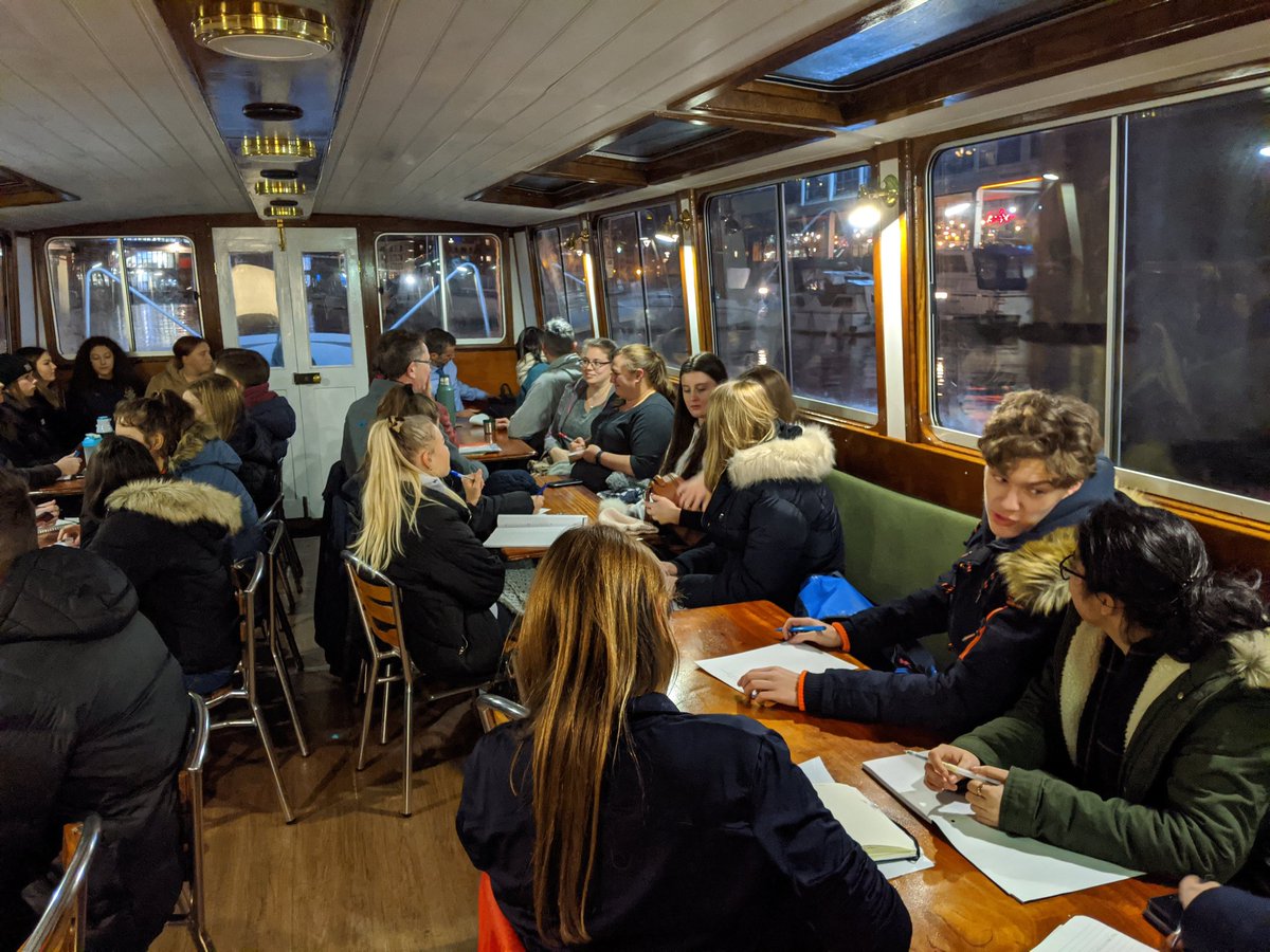 david_r1chards's tweet photo. Pleased to add support to A-level geography learning last night @TempleQuarter with @BristolGA by outlining role to be played by @BristolUni #innovation #enterprizezone #community
https://t.co/Vll7AK9XR6 https://t.co/IKy4zJqdPw