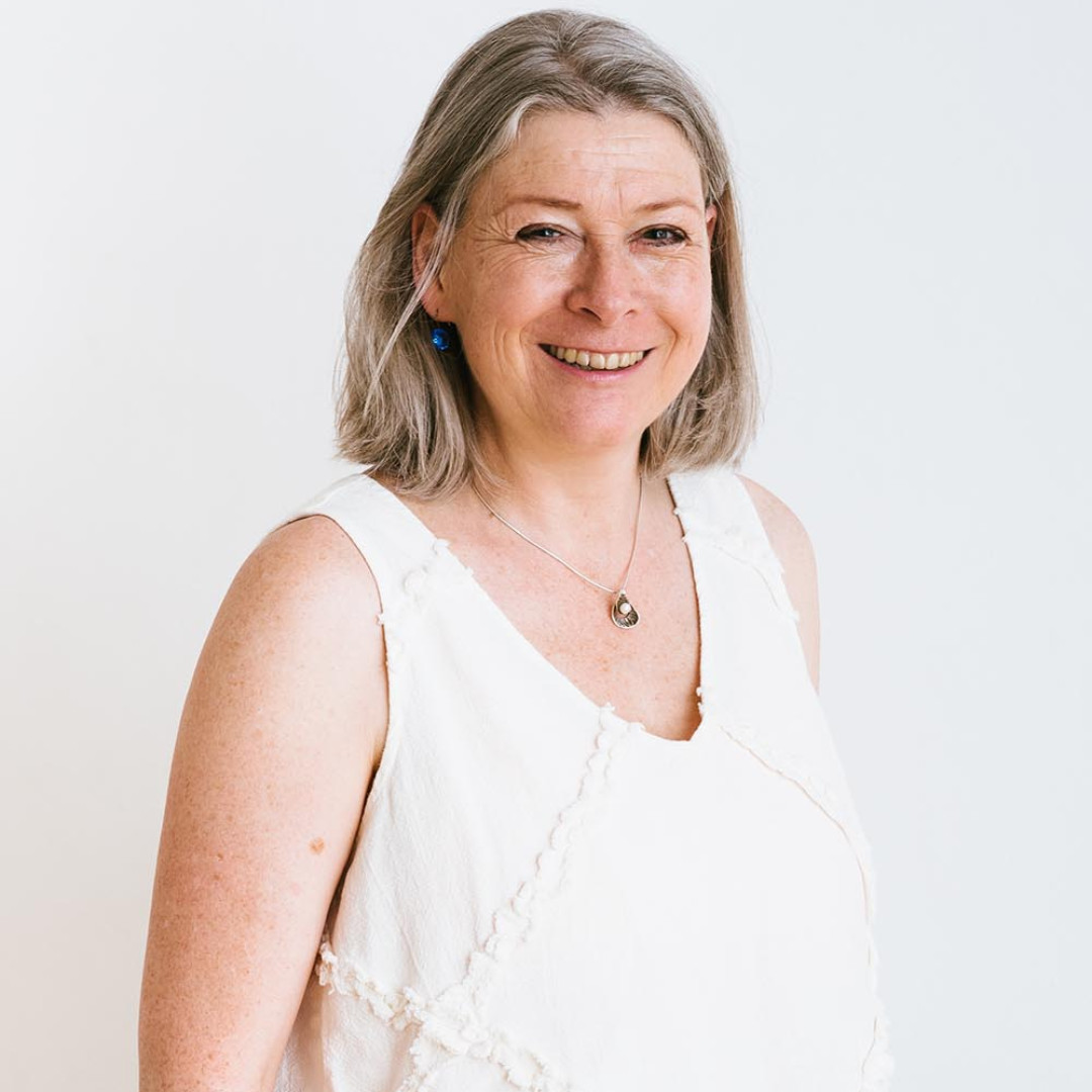 Teacher Spotlight Carolyn Fuest
In a yoga class with Carolyn, close attention is paid to the relationship between gravity, the breath and the spine in order to release tension and find ease in movement. Her teaching style is approachable and friendly with clear incisive teaching.