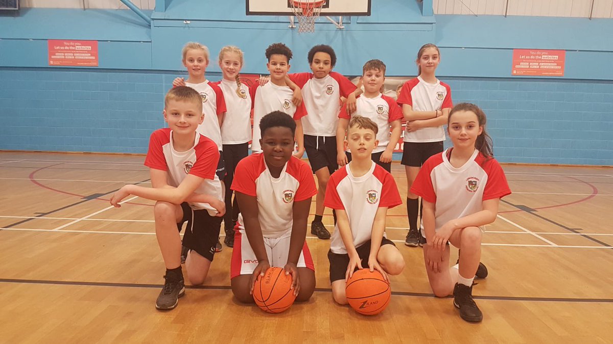 Our recently formed basketball team in a tournament yesterday. They played 7 matches, won 6, lost 1 and made it into the final!  Watch this space for more news on this great mixed sports team. 😊 ⁦<a href="/BurySchoolGames/">BurySG</a>⁩