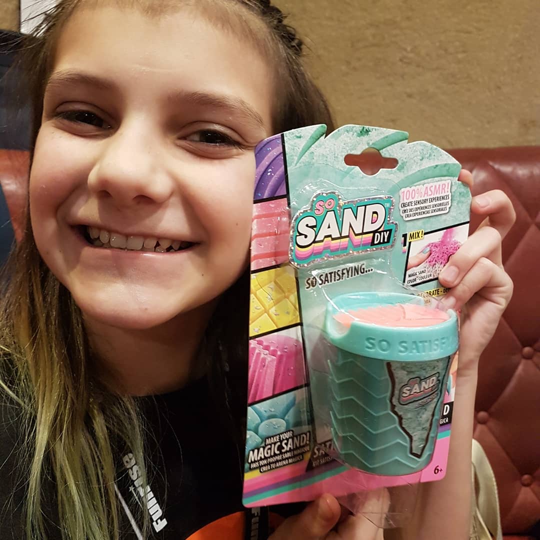Toys_Fun_Fam's tweet photo. We love these arts and crafts products from @CanalBrands they are awesome.#slime #slimemaking #sand #artsandcrafts #blindbags #collectables #newtoys #newtrends #newtoytrends #newartsandcrafts #influencer #safefam #youtube #sosand #asmr #toyfair #londontoyfair2020 #londontoyfair https://t.co/QgqIKl01Nw
