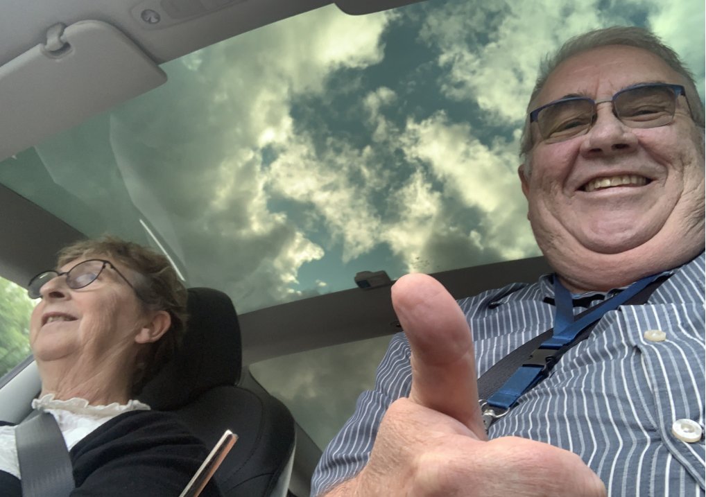 IndoMotoring's tweet photo. How one couple quit cigarettes and bought a Tesla with the savings https://t.co/QedOQqy03B https://t.co/oEs9lEt5dR
