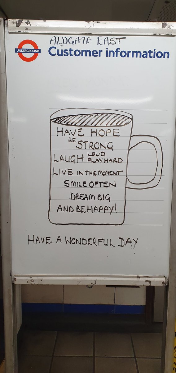 brighterir's tweet image. #AldgateEast tube on point this morning! #dreambig #behappy