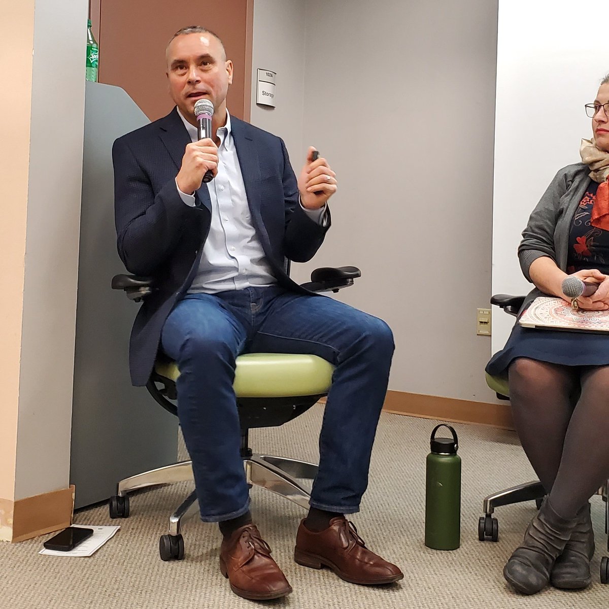 AndQuaq's tweet photo. Gary Ferguson -"Our traditional Indigenous foods are nutrient-dense foods. A 3 oz piece of seal meat has X-times the iron as a slab of steak. And you know what? We found as the #1 medical issue of our Headstart kids was iron deficiency. Why aren't we looking at food as medicine?" https://t.co/nNZrvcDvBk
