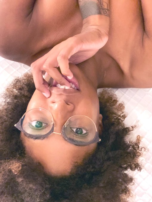 Vote for Luna Corazon to be on the cover of Jetset Magazine https://t.co/9bORA2ayEC @jetsetmag https://t