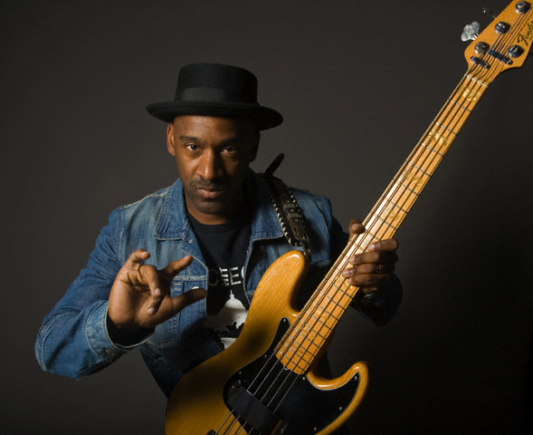 RadioQfm's tweet photo. Now Playing on Qfm 94.3; Trip Trap - - Marcus Miller ... Live on 94.3 (Tenerife) or online at https://t.co/4uFnE51O4j
 Buy this song; https://t.co/iO7BKAf3aS https://t.co/itm3WZutOV