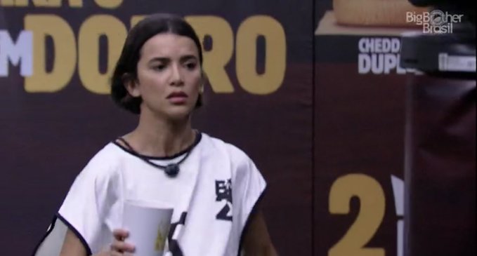 eitadjabo1's tweet photo. Minha mãe: vou sair, enche as garrafas e coloca na geladeira

Eu indo encher depois que vi minha mãe chegando em casa

#BBBB20 #bbb20 #TeamManuGavassi https://t.co/dZfDStpvwc