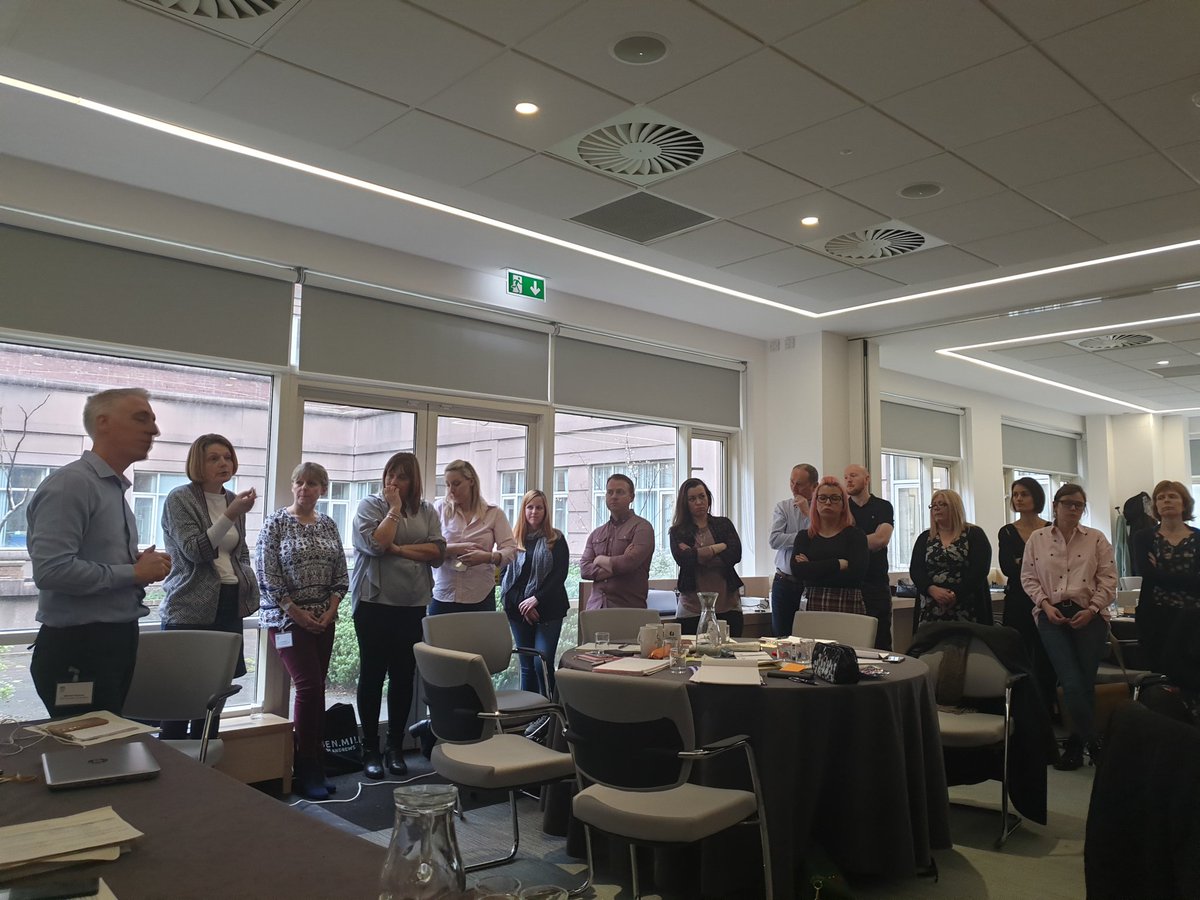 Catriona_Hayes's tweet photo. #ScILc21 discussing the benefits of a good coaching conversation - demonstrated with great acting skills by @michaelcn67 and @julia_mackel 👏👏😍🌻 https://t.co/AIOQwINx0w