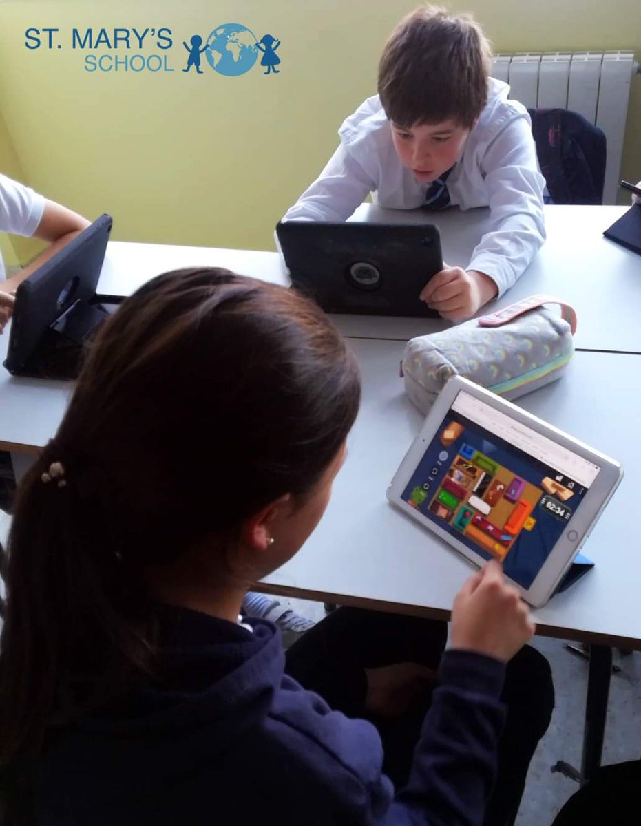 stmaryschool_'s tweet photo. ¡¡Somos #pioneros en España!!
La semana pasada comenzamos el programa #ACCELIUM de la mano de @eimlearning. Accelium desarrolla las habilidades emocionales, sociales y cognitivas de orden superior utilizando juegos de estrategia.
#school #private #bilingual https://t.co/0Ss6CXcEuL