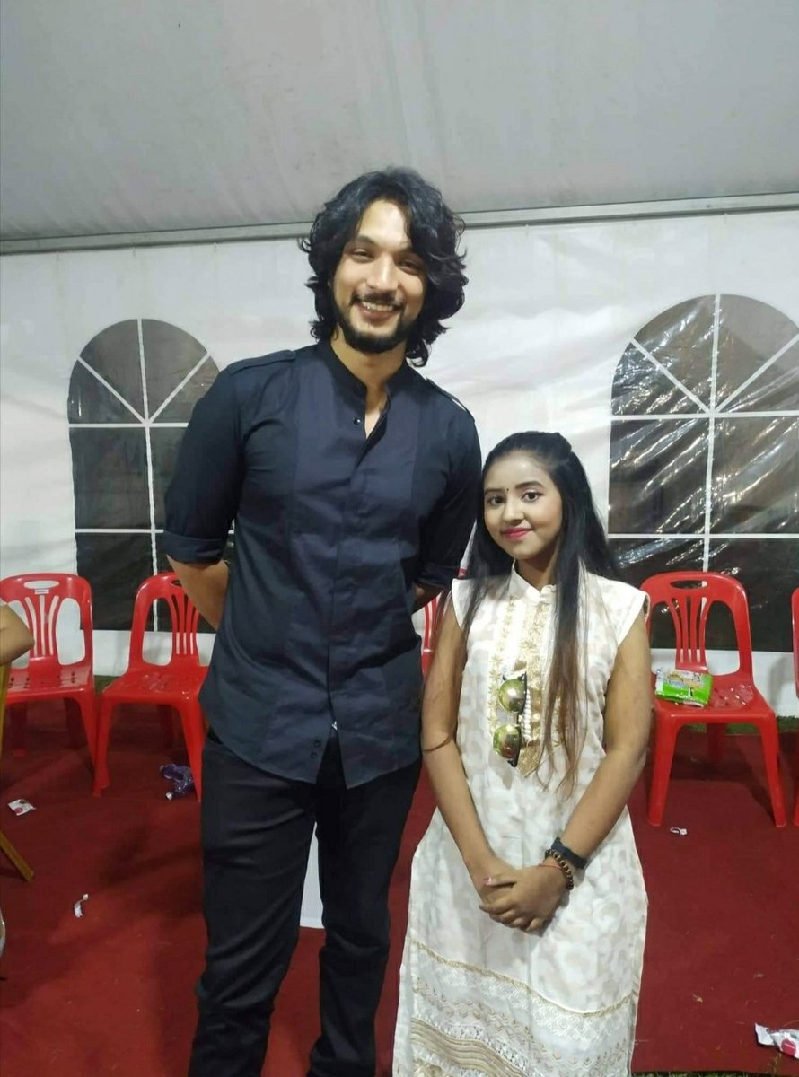 Gauthamfcmumbai's tweet photo. #Navarasailavarasan @Gautham_Karthik Anna with his fans at #MyanmarIndianMusicFestival #Rangoo #RangoonThamizhan #GauthamKarthik

@GauthamFanss @Gautham_OfflFC @vinothdaskood @GKFC_Madurai @gautham_fans @Internetgautham https://t.co/hRnZDnSjWT