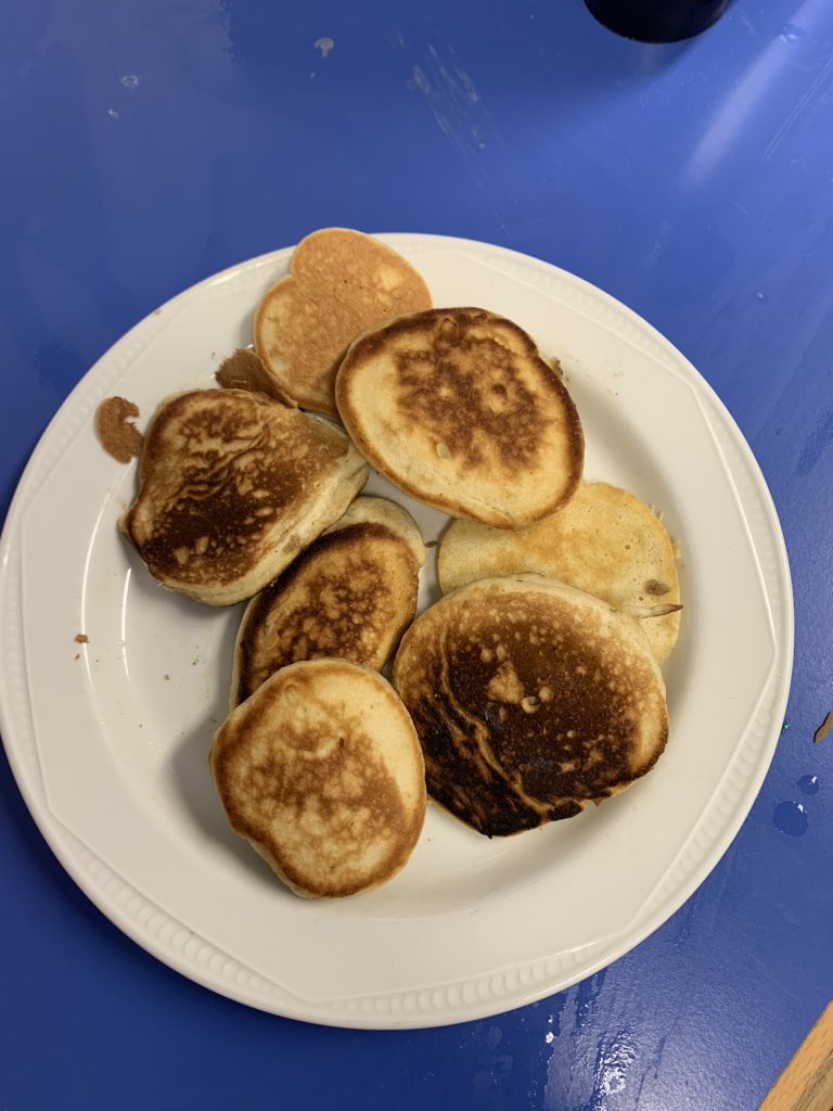 Mrs_T_101's tweet photo. To help with our procedural writing, Primary 5 decided to make some Scotch Pancakes using my auld granny’s recipe....yummmmm!! #make #eat #write  #PancakeWednesday 🥣 https://t.co/JE7mw8jcoI