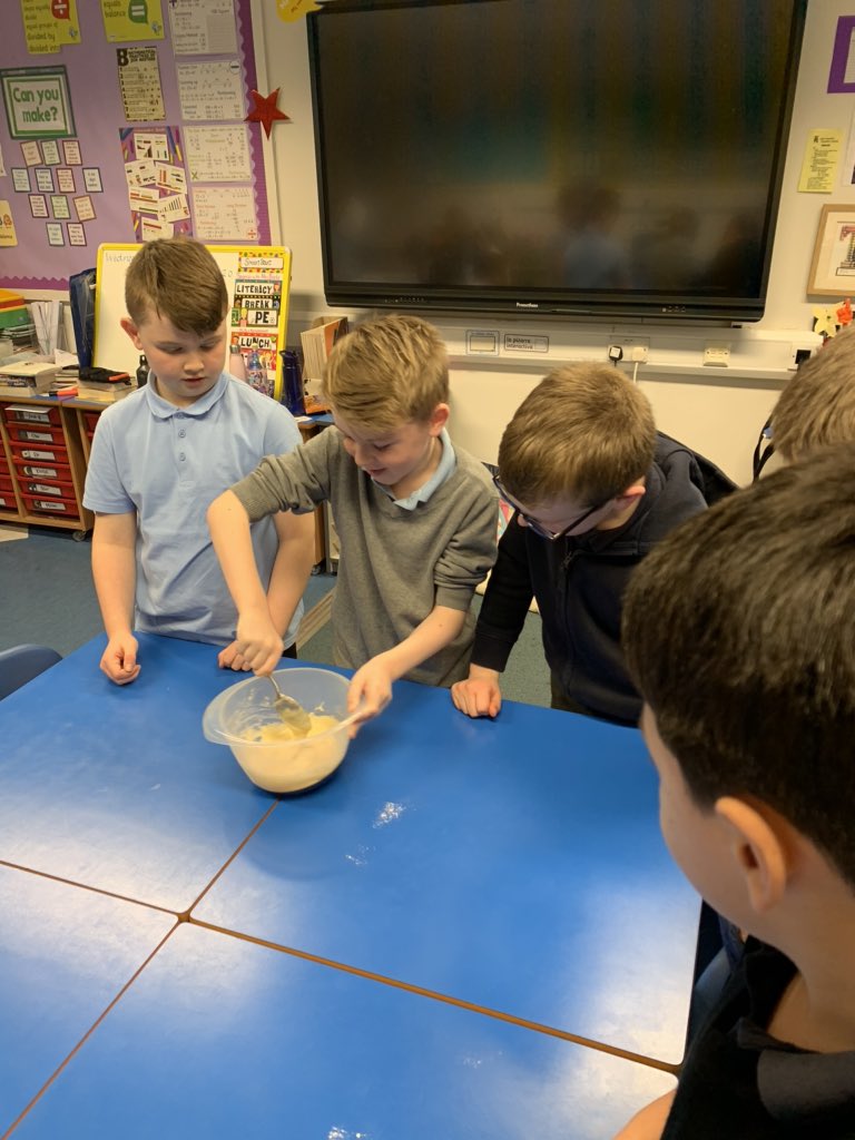 Mrs_T_101's tweet photo. To help with our procedural writing, Primary 5 decided to make some Scotch Pancakes using my auld granny’s recipe....yummmmm!! #make #eat #write  #PancakeWednesday 🥣 https://t.co/JE7mw8jcoI