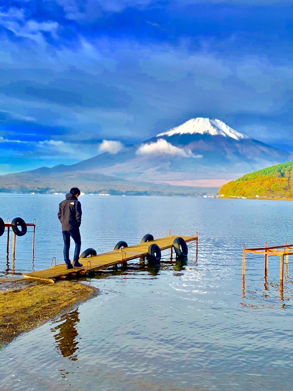 School Of Lock 運気アップ待ち受け 写真部の平手友梨奈 部長 が今年も部員から届いた写真を使って これをスマホの待ち受けにすれば運気が上がるかも な待ち受け画像を選んでくれました 恋愛運 を上げたい生徒はこの画像を