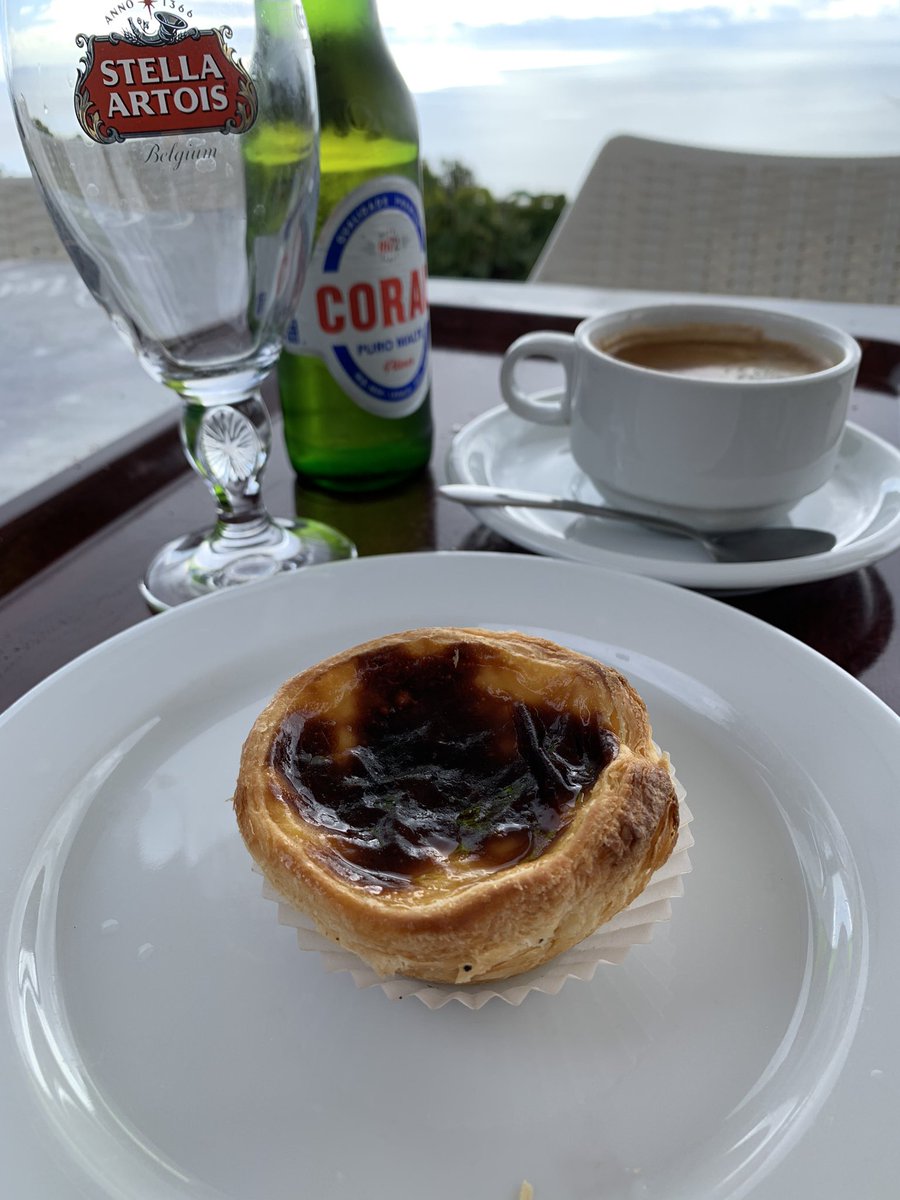 gartnerkenneth's tweet photo. Whoops... the second pastel de nata today already 😬 #caloriebomb https://t.co/AC42R6cOzp