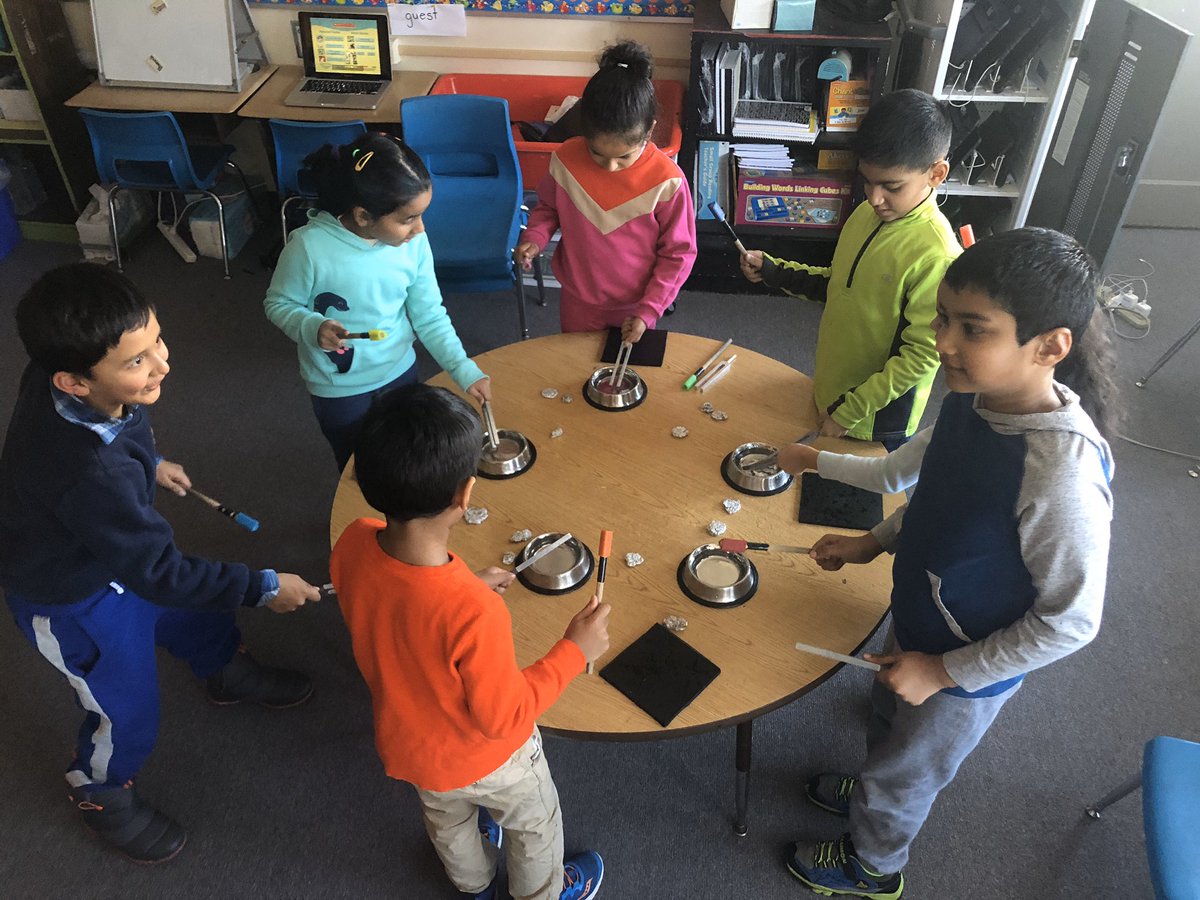 bealteacher's tweet photo. Thank you to @DiscoveryActon for a fun and informative presentation on sound waves!! We had an blast making vibrations using tuning forks and so much more!! https://t.co/cQbovrNxwx