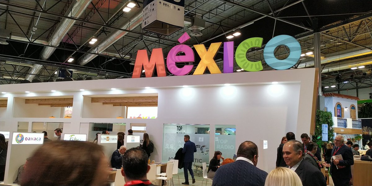 localixo's tweet photo. Reunidos con @mexico y varias regiones 🇲🇽
Localixo across the pond https://t.co/wqdrnnD59W