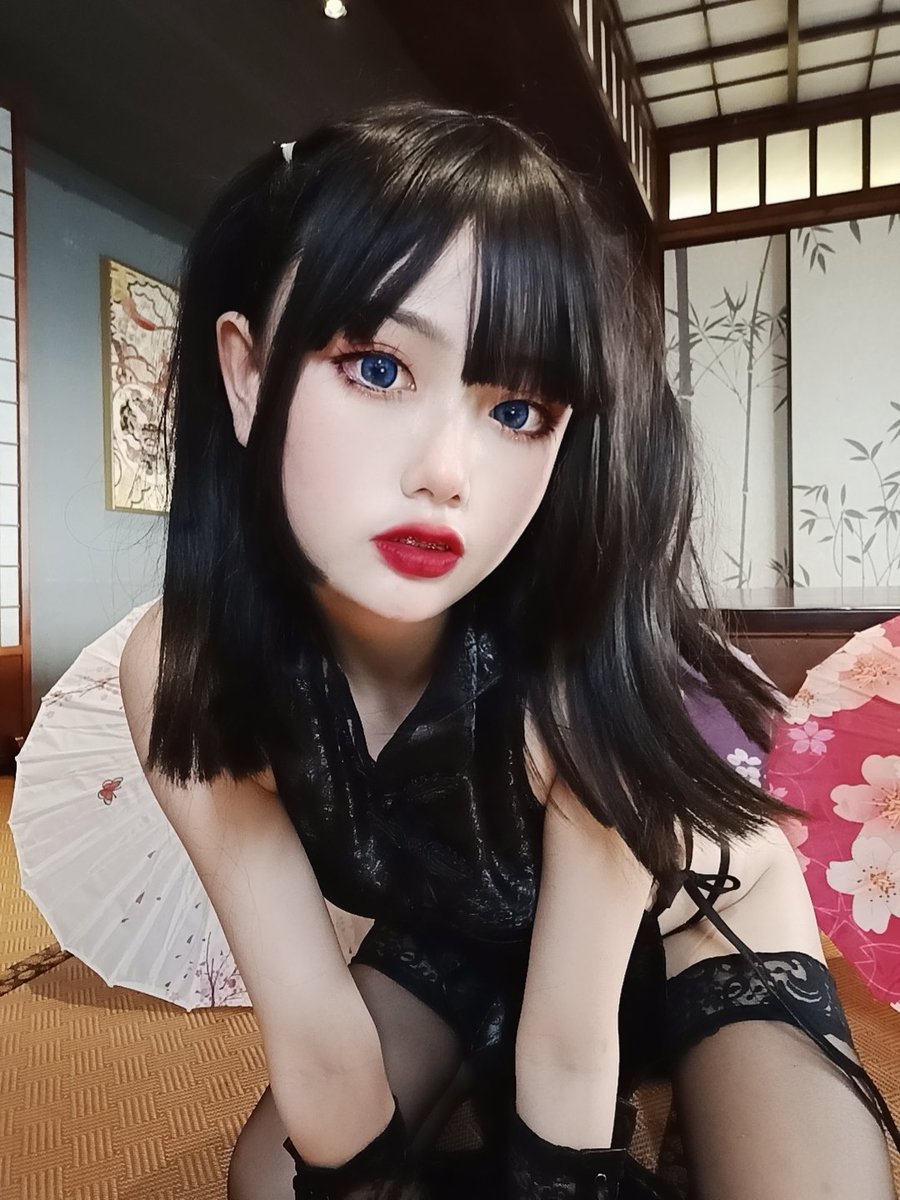 #二次元 #大腿袜 #吊带袜 #私房 #腿控 #足控 #臀部 #胸部 #绝对领域 #福利姬 #国产 #欧美 #日韩 #成人 #r18 #黑丝 #网袜 #裸足 #屁股

黑丝绑带旗袍♡

抄送:@bakafrosv @fuli_shot @TIGERMKIII https://t.co/xompCbldOD https://t.co/jHbKCwzmpS https://t.co/fGHwnUousA https://t.co/RIyFb7B6gU