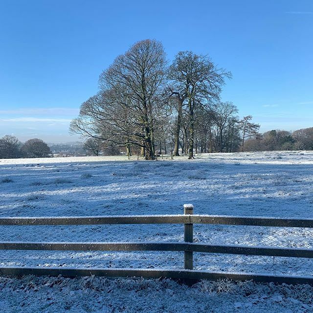 This photo was captured this very day last year. W O W ... doesn’t the weather switch and change. This morning we have fog and drizzle (still quite magical over the fells though) #yourwyresdale ift.tt/38sFpfq