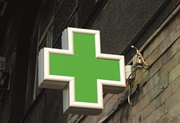 PJOnline_News's tweet photo. Community pharmacies can play active part in early cancer diagnosis @rpharms report says https://t.co/7uoXfmBgpm https://t.co/fttlaPAi7p