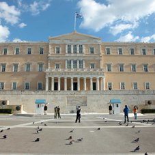 Parliament_GR's tweet photo. Η Ολομέλεια της Βουλής εξέλεξε Πρόεδρο της Δημοκρατίας την κυρία Αικατερίνη Σακελλαροπούλου
https://t.co/CbtBasuF5T https://t.co/SnNNpIK67u