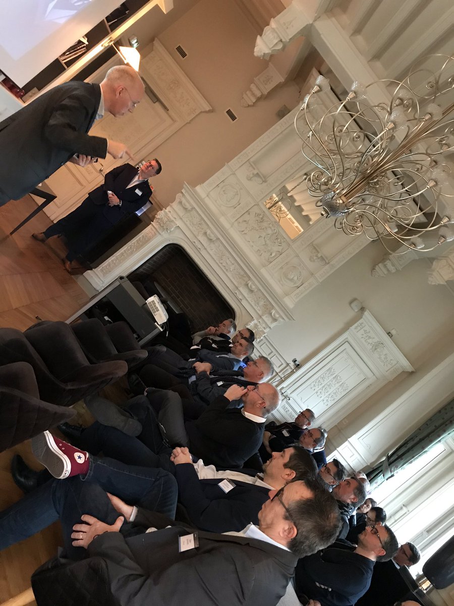 Gso_ski's tweet photo. #netapp partner academy à Lille. Merci à tous les partenaires présents https://t.co/aXAGl9CUFB