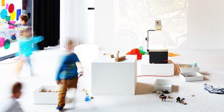 licht, schatten, farben... im #spielwerk kannst du dich nach herzenslust austoben...
.
geöffnet do-so :; 9.3o-17.3o uhr
noch bis 28. märz
more info link in bio ◀️
.
📸 gregor graf
.
#playtime #exhibition #museum #kids #family