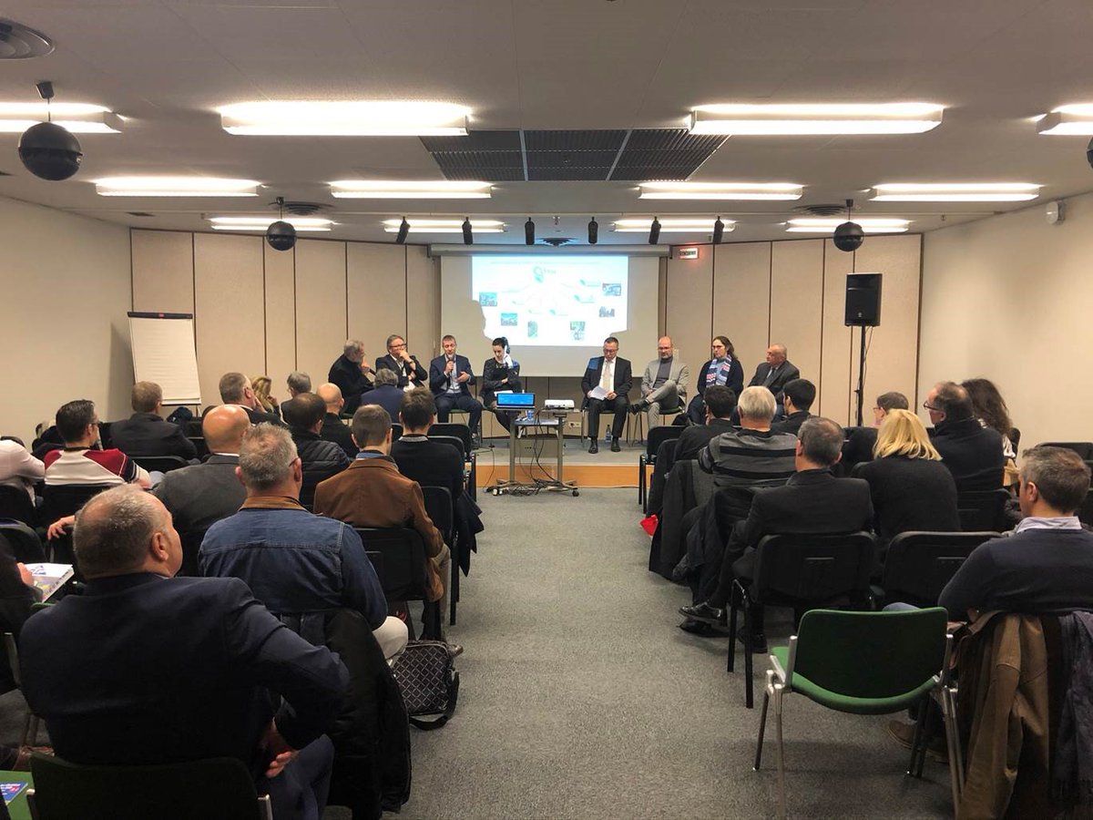 _astee's tweet image. #Urbest | Bruno Pellerin, Président de la section #Astee Grand-Est, est intervenu à la table ronde organisée par 
@FNSA_VANID sur la #gespat des #réseaux #assainissement : l’occasion de valoriser la démarche des chartes qualité et les guides Astee👍
👉bit.ly/2RDp8NY