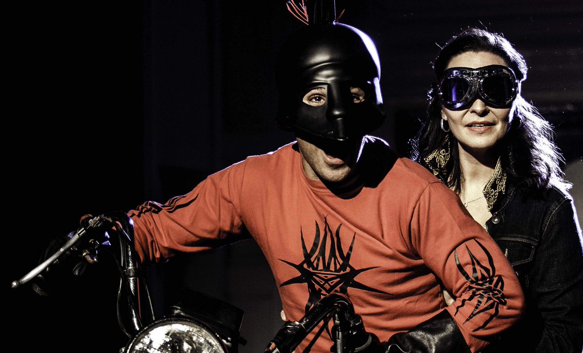 Re-rehearsed #LaBelleHélène yesterday w. Jeff Clarke <a href="/OperaDellaLuna/">Opera della Luna</a>, <a href="/TobyPurser1/">Toby Purser</a> <a href="/NewSussexOpera/">New Sussex Opera</a> &amp; colleagues. Look forward to fun &amp; frolics in our last show this Sunday #Offenbach