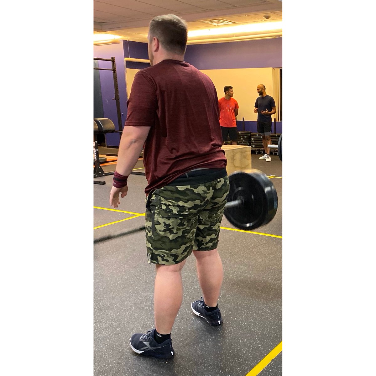 CF_Exclamation's tweet photo. When you capture the perfect barbell drop 💯
#cfe #cfefitness #fullbodyworkout #strength #exercise #fitness #health #wellness #workout #groupfitness #burlingtonma #burlingtonsbestkeptsecret #strengthandconditioning #workoutroutine #community #groupclasses #smallgroupfitness https://t.co/n3BqLmtA7n