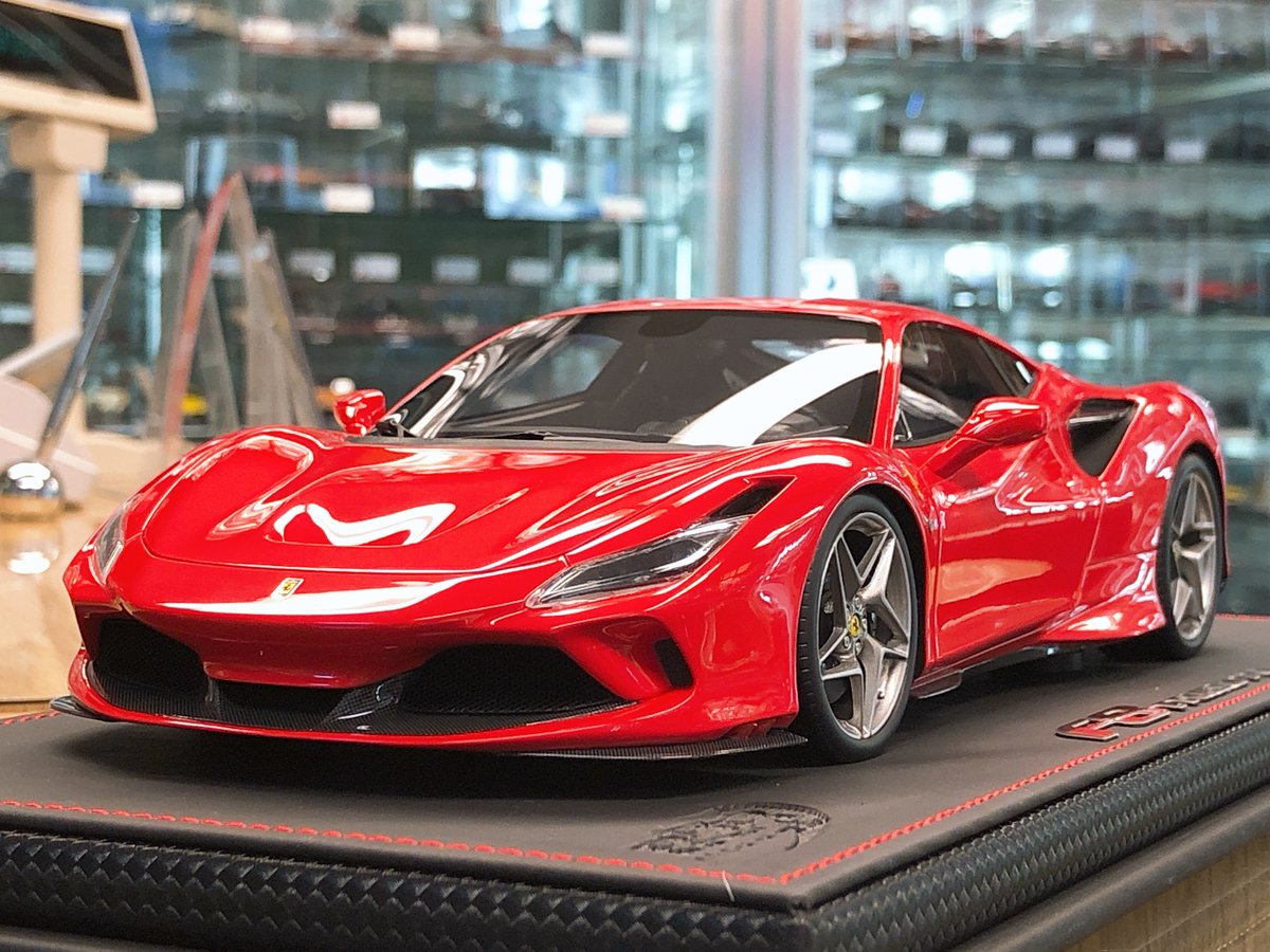 Amazon | Burago ブラーゴ フェラーリ F8 ミニカー 1/43 FERRARI
