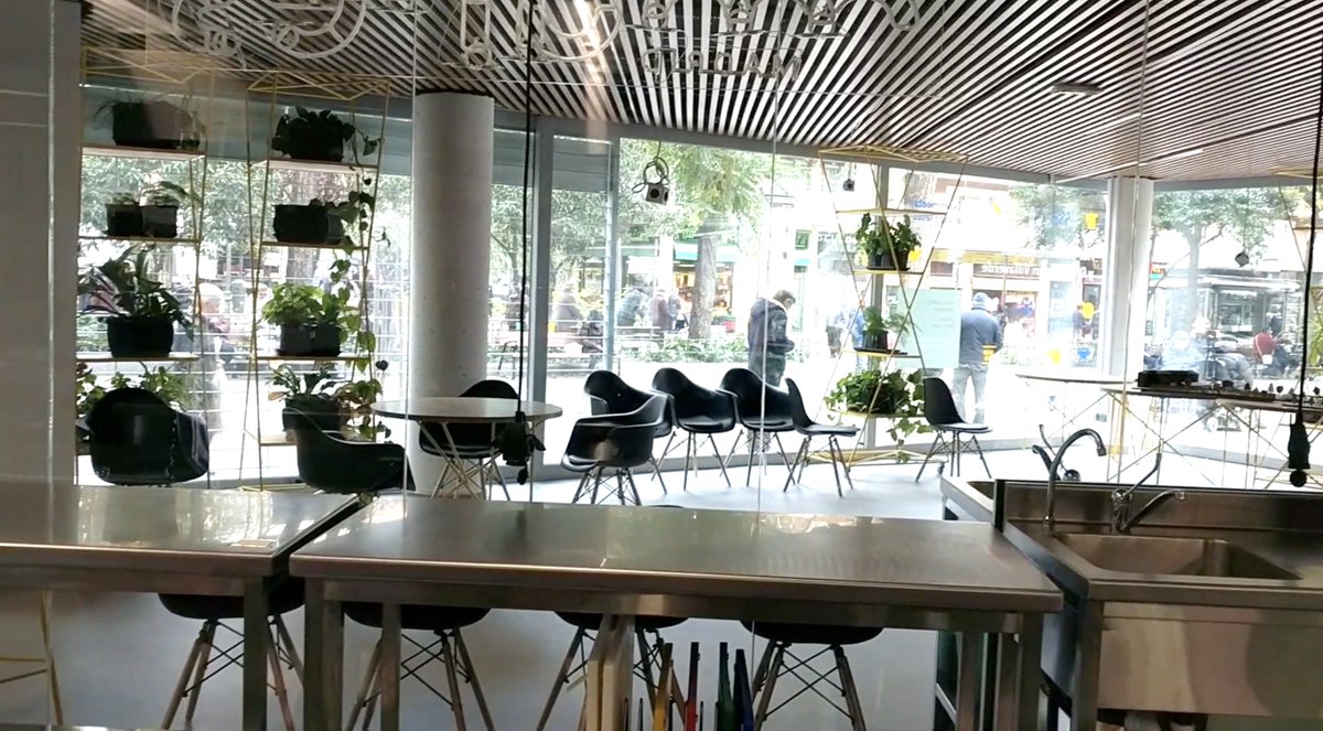 CheflyApp's tweet image. Abrimos convocatoria para proyectos gastronomicos o Startups que tengan o quieran profesionalizar una línea libre de alérgenos y contar con el apoyo del Gastrolab del @MADRID en Villaverde Alto gestionado por Chefly. Mas info paola@chefly.es. Empieza en Febrero según previsión!